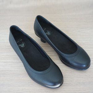 Crocs Woman’s Grace Heels Black, Size 4.5